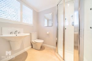 Ensuite Bedroom 1- click for photo gallery
